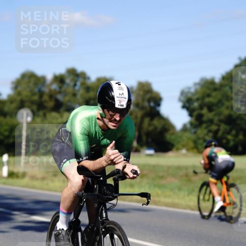 07.09.2025 - 19. Norderstedt Triathlon Michael Burmester http://msf.ph/oto/8840128 07.09.2025 14:52:58 Radfahren 444, 1466, 1488 meine-sportfotos.de