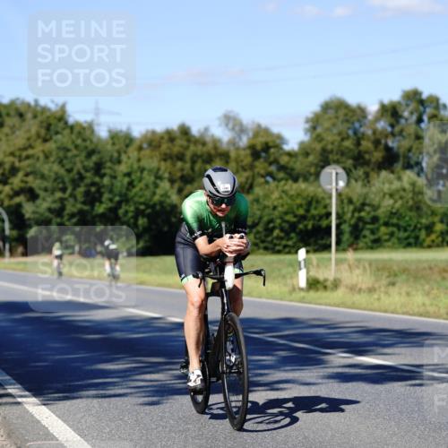 07.09.2025 - 19. Norderstedt Triathlon Michael Burmester http://msf.ph/oto/8840140 07.09.2025 14:53:17 Radfahren 1483, 1491 meine-sportfotos.de