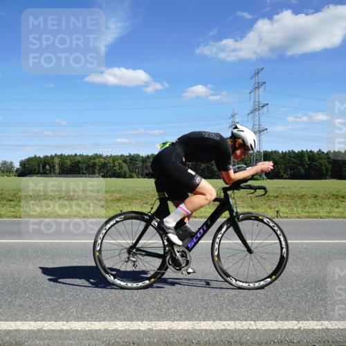 07.09.2025 - 19. Norderstedt Triathlon Michael Burmester http://msf.ph/oto/8840145 07.09.2025 14:26:29 Radfahren 469, 472, 475 meine-sportfotos.de