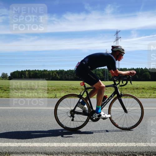 07.09.2025 - 19. Norderstedt Triathlon Michael Burmester http://msf.ph/oto/8840148 07.09.2025 12:18:28 Radfahren 226, 727, 1309 meine-sportfotos.de