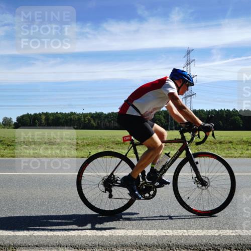 07.09.2025 - 19. Norderstedt Triathlon Michael Burmester http://msf.ph/oto/8840154 07.09.2025 12:18:31 Radfahren 195, 226, 1309 meine-sportfotos.de