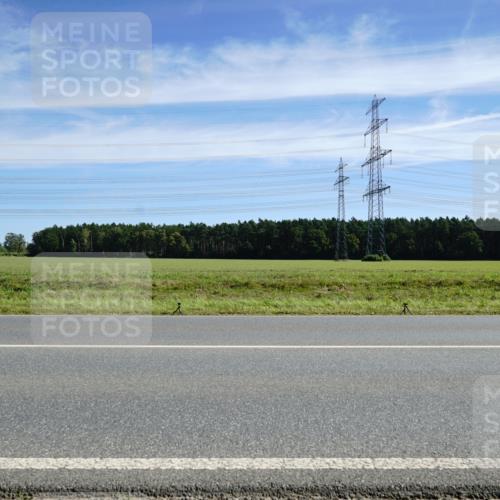 07.09.2025 - 19. Norderstedt Triathlon Michael Burmester http://msf.ph/oto/8840186 07.09.2025 12:18:51 Radfahren 838 meine-sportfotos.de