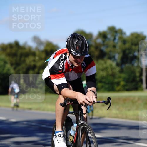 07.09.2025 - 19. Norderstedt Triathlon Michael Burmester http://msf.ph/oto/8840192 07.09.2025 14:54:12 Radfahren 427 meine-sportfotos.de