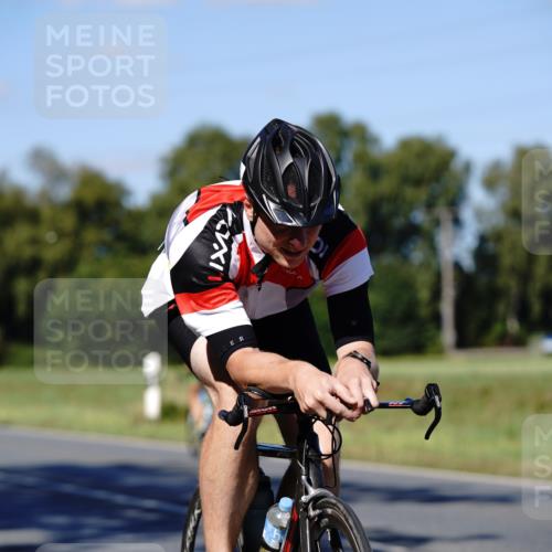 07.09.2025 - 19. Norderstedt Triathlon Michael Burmester http://msf.ph/oto/8840194 07.09.2025 14:54:12 Radfahren 427 meine-sportfotos.de
