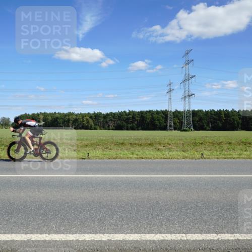 07.09.2025 - 19. Norderstedt Triathlon Michael Burmester http://msf.ph/oto/8840209 07.09.2025 14:26:54 Radfahren 972 meine-sportfotos.de