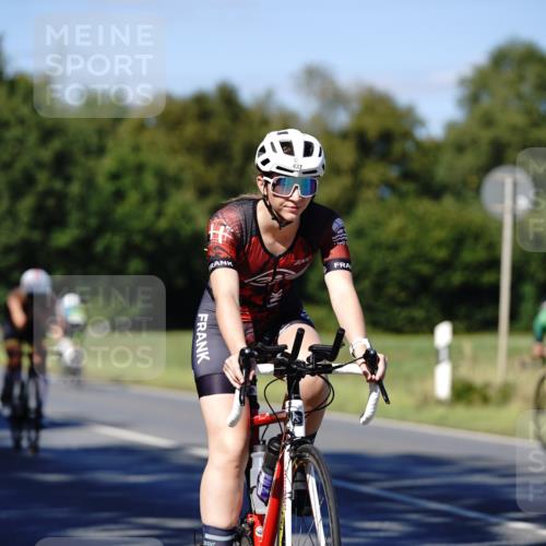 07.09.2025 - 19. Norderstedt Triathlon Michael Burmester http://msf.ph/oto/8840221 07.09.2025 14:54:37 Radfahren 391, 437, 474, 1503 meine-sportfotos.de