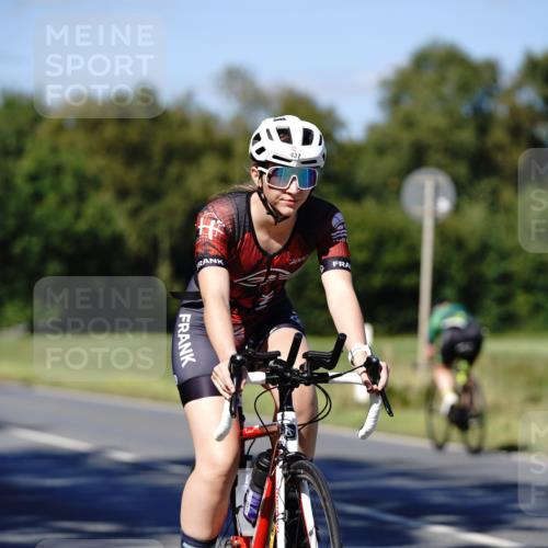 07.09.2025 - 19. Norderstedt Triathlon Michael Burmester http://msf.ph/oto/8840223 07.09.2025 14:54:37 Radfahren 391, 437, 474, 1503 meine-sportfotos.de