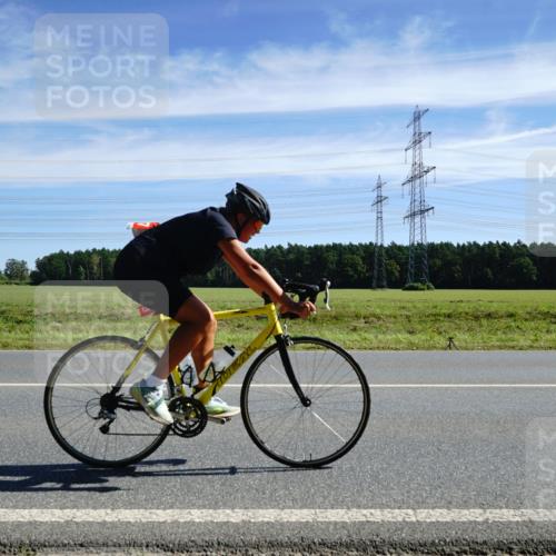 07.09.2025 - 19. Norderstedt Triathlon Michael Burmester http://msf.ph/oto/8840234 07.09.2025 12:19:08 Radfahren 1387 meine-sportfotos.de