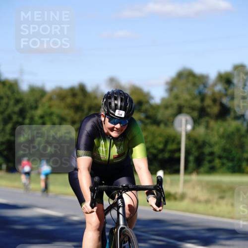 07.09.2025 - 19. Norderstedt Triathlon Michael Burmester http://msf.ph/oto/8840241 07.09.2025 14:54:58 Radfahren 454, 463, 464 meine-sportfotos.de