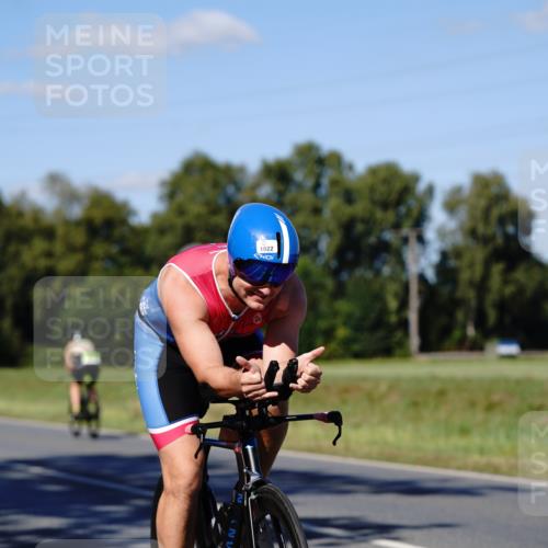 07.09.2025 - 19. Norderstedt Triathlon Michael Burmester http://msf.ph/oto/8840259 07.09.2025 14:55:32 Radfahren 1022 meine-sportfotos.de