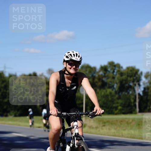 07.09.2025 - 19. Norderstedt Triathlon Michael Burmester http://msf.ph/oto/8840295 07.09.2025 14:56:50 Radfahren 1447, 1474 meine-sportfotos.de