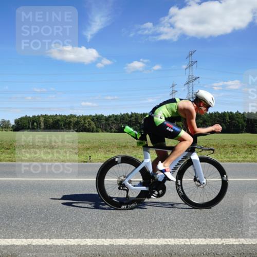 07.09.2025 - 19. Norderstedt Triathlon Michael Burmester http://msf.ph/oto/8840311 07.09.2025 14:27:23 Radfahren 993, 1026, 1469 meine-sportfotos.de