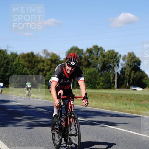 07.09.2025 - 19. Norderstedt Triathlon Michael Burmester http://msf.ph/oto/8840318 07.09.2025 14:57:15 Radfahren 395, 987 meine-sportfotos.de