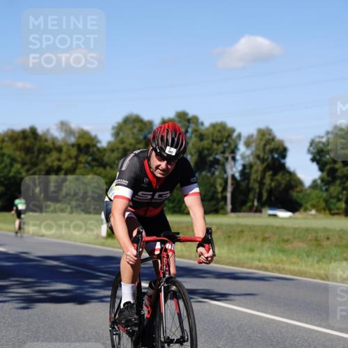 07.09.2025 - 19. Norderstedt Triathlon Michael Burmester http://msf.ph/oto/8840319 07.09.2025 14:57:15 Radfahren 395, 987 meine-sportfotos.de
