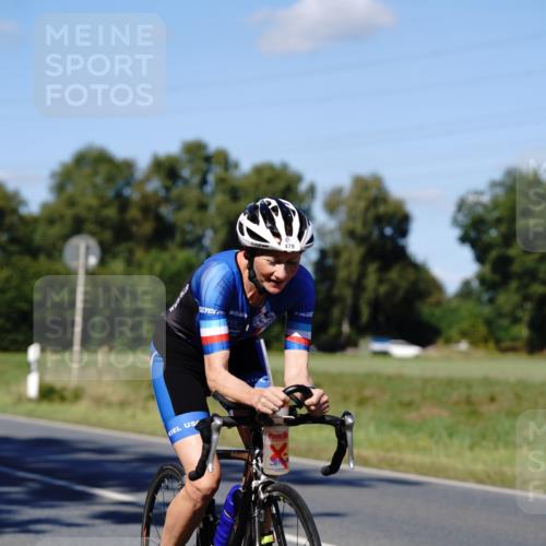 07.09.2025 - 19. Norderstedt Triathlon Michael Burmester http://msf.ph/oto/8840328 07.09.2025 14:57:22 Radfahren 479, 480 meine-sportfotos.de