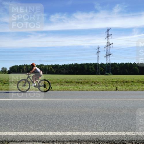 07.09.2025 - 19. Norderstedt Triathlon Michael Burmester http://msf.ph/oto/8840343 07.09.2025 12:20:03 Radfahren 767 meine-sportfotos.de