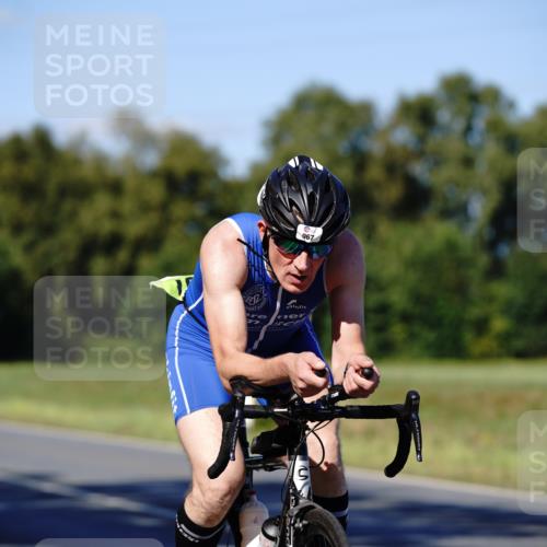 07.09.2025 - 19. Norderstedt Triathlon Michael Burmester http://msf.ph/oto/8840346 07.09.2025 14:57:41 Radfahren 967 meine-sportfotos.de