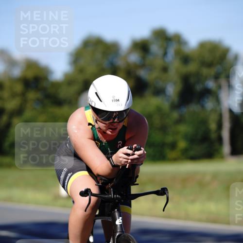 07.09.2025 - 19. Norderstedt Triathlon Michael Burmester http://msf.ph/oto/8840357 07.09.2025 14:57:53 Radfahren 1504 meine-sportfotos.de