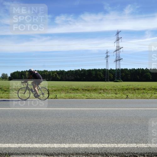 07.09.2025 - 19. Norderstedt Triathlon Michael Burmester http://msf.ph/oto/8840371 07.09.2025 12:20:07 Radfahren 767, 1261 meine-sportfotos.de