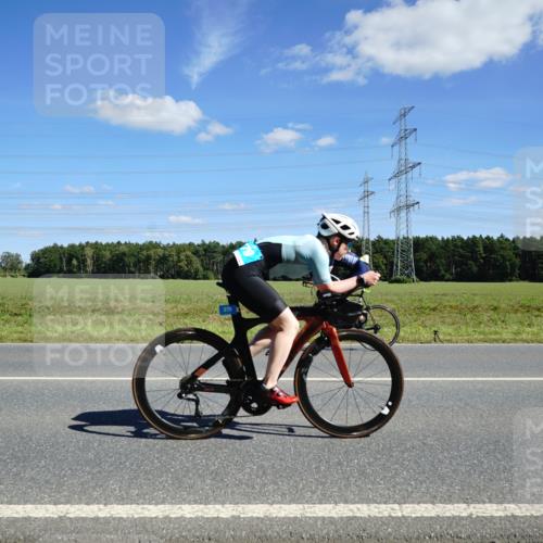 07.09.2025 - 19. Norderstedt Triathlon Michael Burmester http://msf.ph/oto/8840376 07.09.2025 14:27:36 Radfahren 379, 428, 460, 905 meine-sportfotos.de