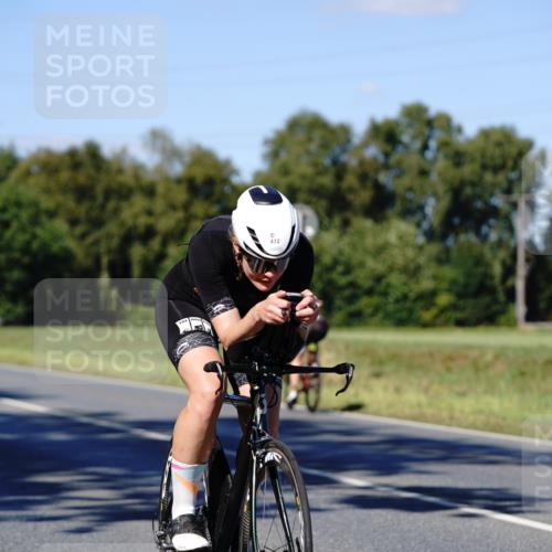 07.09.2025 - 19. Norderstedt Triathlon Michael Burmester http://msf.ph/oto/8840402 07.09.2025 14:59:37 Radfahren 458, 472 meine-sportfotos.de
