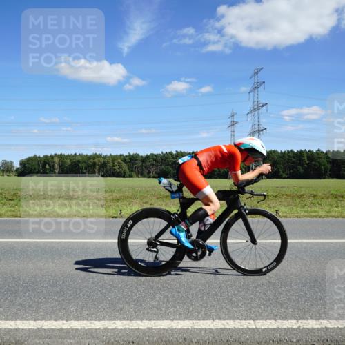07.09.2025 - 19. Norderstedt Triathlon Michael Burmester http://msf.ph/oto/8840403 07.09.2025 14:27:41 Radfahren 1404 meine-sportfotos.de