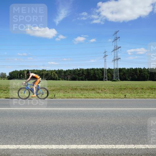 07.09.2025 - 19. Norderstedt Triathlon Michael Burmester http://msf.ph/oto/8840408 07.09.2025 14:27:44 Radfahren 1404, 1507 meine-sportfotos.de