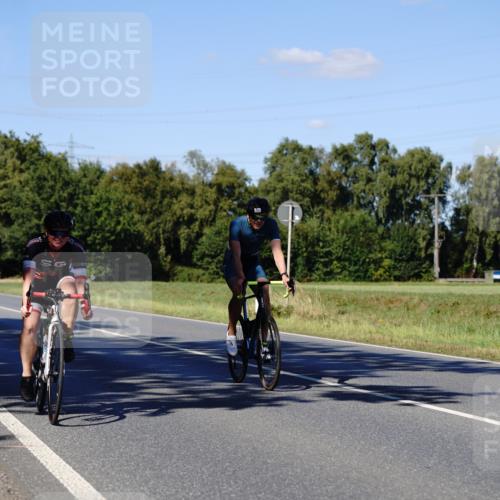 07.09.2025 - 19. Norderstedt Triathlon Michael Burmester http://msf.ph/oto/8840411 07.09.2025 15:00:05 Radfahren 446, 1478 meine-sportfotos.de