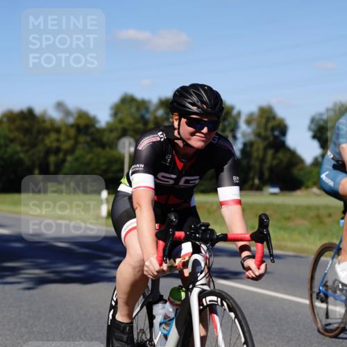 07.09.2025 - 19. Norderstedt Triathlon Michael Burmester http://msf.ph/oto/8840419 07.09.2025 15:00:05 Radfahren 446, 1478 meine-sportfotos.de