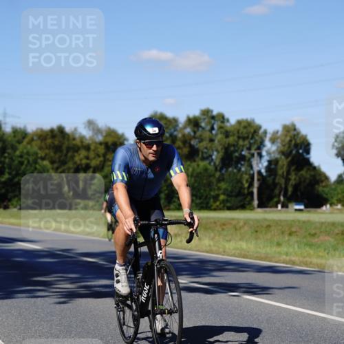 07.09.2025 - 19. Norderstedt Triathlon Michael Burmester http://msf.ph/oto/8840424 07.09.2025 15:00:13 Radfahren 382, 457, 1497, 1506 meine-sportfotos.de