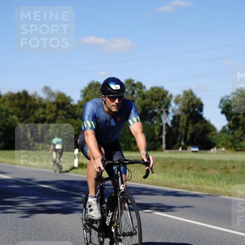 07.09.2025 - 19. Norderstedt Triathlon Michael Burmester http://msf.ph/oto/8840426 07.09.2025 15:00:13 Radfahren 382, 457, 1497, 1506 meine-sportfotos.de