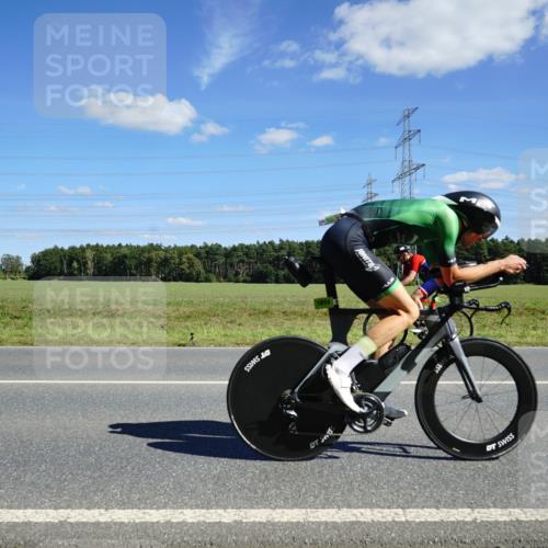 07.09.2025 - 19. Norderstedt Triathlon Michael Burmester http://msf.ph/oto/8840433 07.09.2025 14:27:52 Radfahren 398, 1014 meine-sportfotos.de