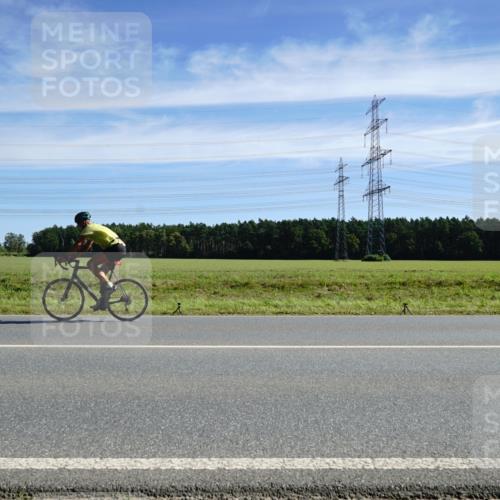 07.09.2025 - 19. Norderstedt Triathlon Michael Burmester http://msf.ph/oto/8840437 07.09.2025 12:20:34 Radfahren 156, 717 meine-sportfotos.de
