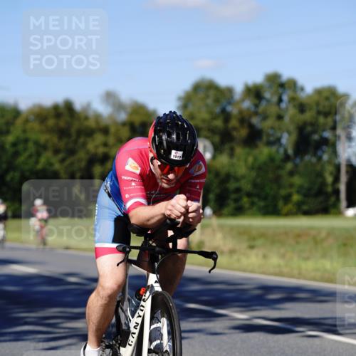 07.09.2025 - 19. Norderstedt Triathlon Michael Burmester http://msf.ph/oto/8840451 07.09.2025 15:00:37 Radfahren 1019 meine-sportfotos.de
