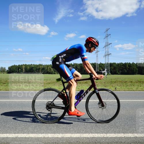 07.09.2025 - 19. Norderstedt Triathlon Michael Burmester http://msf.ph/oto/8840505 07.09.2025 14:28:12 Radfahren 1006, 1036, 1040 meine-sportfotos.de