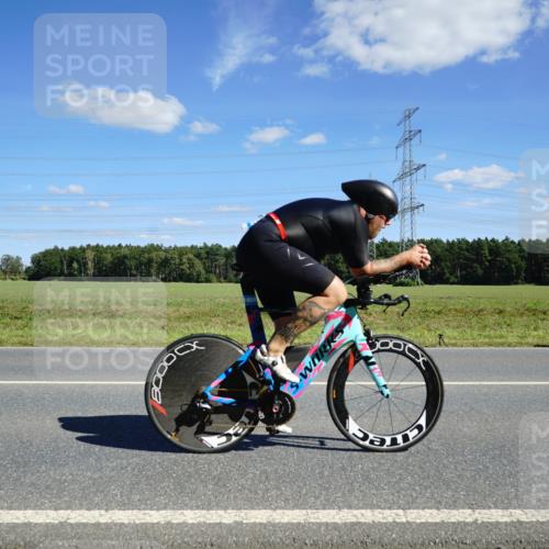 07.09.2025 - 19. Norderstedt Triathlon Michael Burmester http://msf.ph/oto/8840526 07.09.2025 14:28:16 Radfahren 1459 meine-sportfotos.de