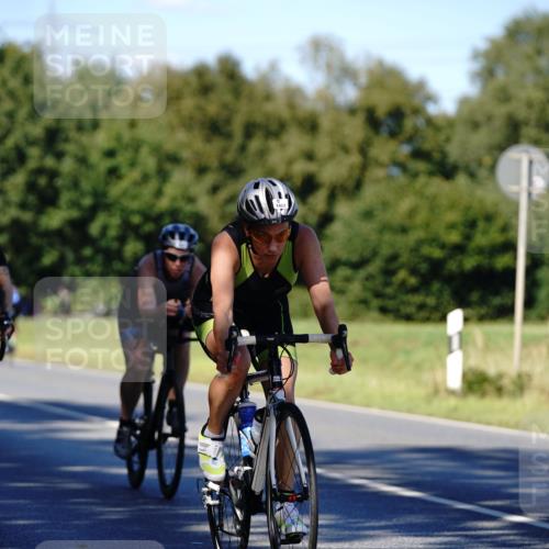 07.09.2025 - 19. Norderstedt Triathlon Michael Burmester http://msf.ph/oto/8840529 07.09.2025 15:02:35 Radfahren 374, 450, 1422 meine-sportfotos.de