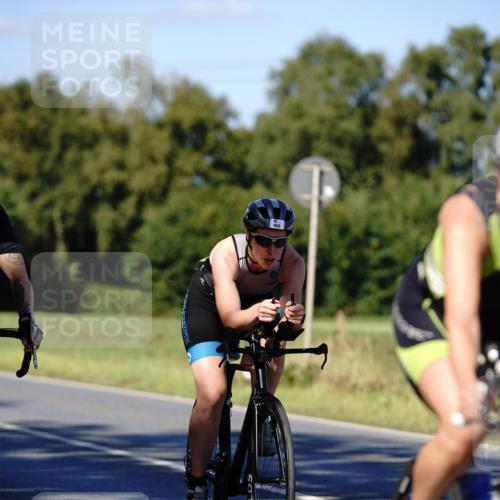 07.09.2025 - 19. Norderstedt Triathlon Michael Burmester http://msf.ph/oto/8840532 07.09.2025 15:02:35 Radfahren 374, 450, 1422 meine-sportfotos.de