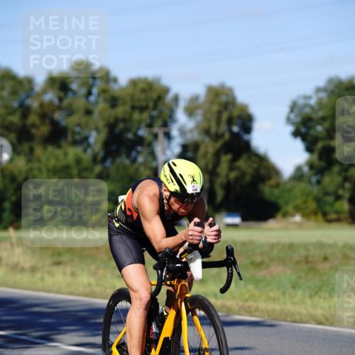 07.09.2025 - 19. Norderstedt Triathlon Michael Burmester http://msf.ph/oto/8840543 07.09.2025 15:02:42 Radfahren 896, 968, 1414 meine-sportfotos.de