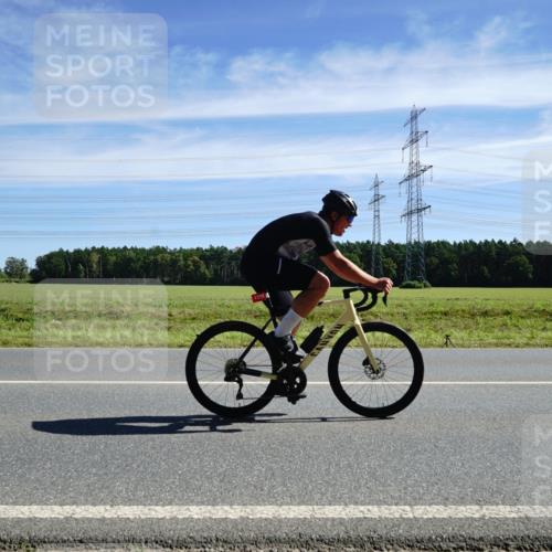 07.09.2025 - 19. Norderstedt Triathlon Michael Burmester http://msf.ph/oto/8840550 07.09.2025 12:21:10 Radfahren 202, 699, 1252, 1378 meine-sportfotos.de