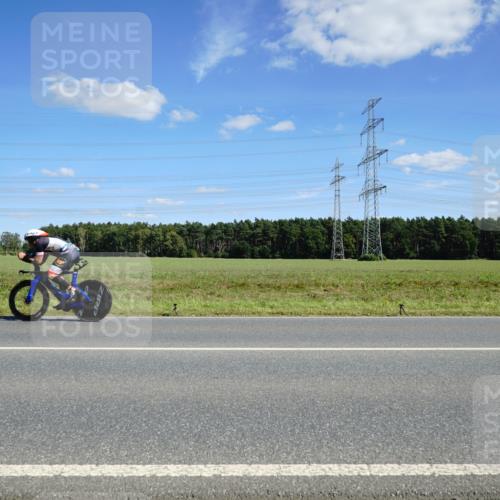 07.09.2025 - 19. Norderstedt Triathlon Michael Burmester http://msf.ph/oto/8840552 07.09.2025 14:28:22 Radfahren 1009 meine-sportfotos.de