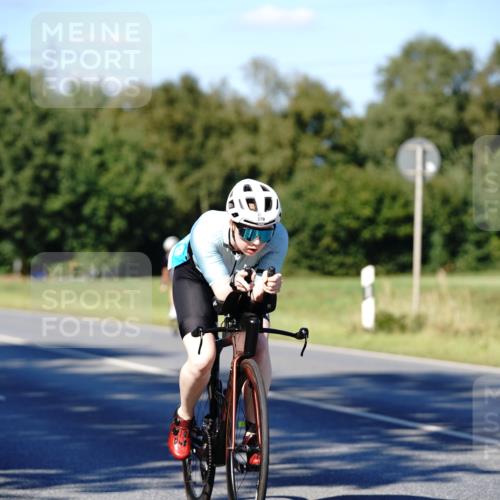 07.09.2025 - 19. Norderstedt Triathlon Michael Burmester http://msf.ph/oto/8840558 07.09.2025 15:03:36 Radfahren 379, 1482 meine-sportfotos.de
