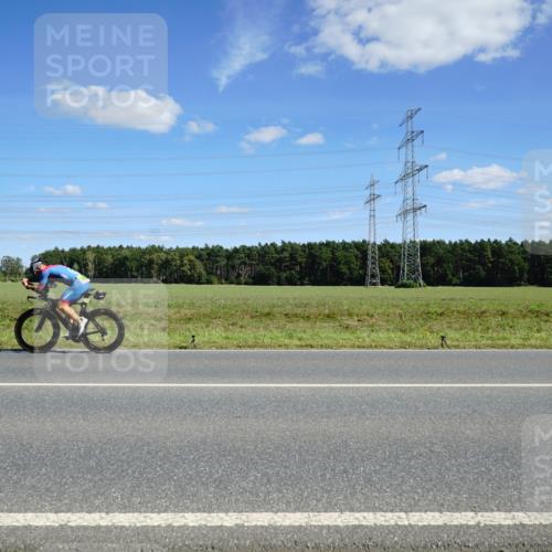 07.09.2025 - 19. Norderstedt Triathlon Michael Burmester http://msf.ph/oto/8840561 07.09.2025 14:28:26 Radfahren  meine-sportfotos.de