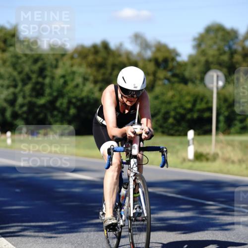 07.09.2025 - 19. Norderstedt Triathlon Michael Burmester http://msf.ph/oto/8840598 07.09.2025 15:04:08 Radfahren 462, 1431 meine-sportfotos.de