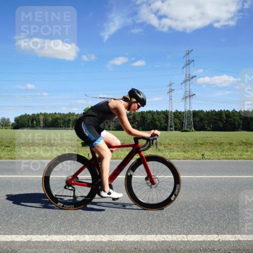 07.09.2025 - 19. Norderstedt Triathlon Michael Burmester http://msf.ph/oto/8840600 07.09.2025 14:28:42 Radfahren 420, 449, 963, 1462 meine-sportfotos.de