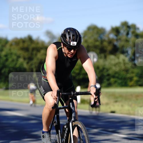 07.09.2025 - 19. Norderstedt Triathlon Michael Burmester http://msf.ph/oto/8840623 07.09.2025 15:04:25 Radfahren 399, 888 meine-sportfotos.de