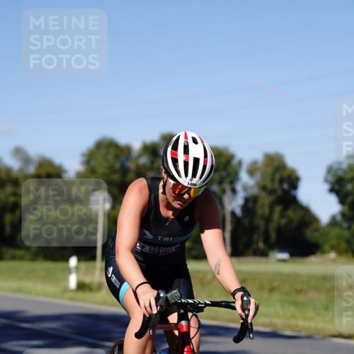 07.09.2025 - 19. Norderstedt Triathlon Michael Burmester http://msf.ph/oto/8840649 07.09.2025 15:05:11 Radfahren 1483, 1486 meine-sportfotos.de