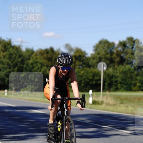 07.09.2025 - 19. Norderstedt Triathlon Michael Burmester http://msf.ph/oto/8840655 07.09.2025 15:05:16 Radfahren 459, 884 meine-sportfotos.de