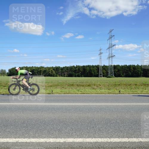07.09.2025 - 19. Norderstedt Triathlon Michael Burmester http://msf.ph/oto/8840665 07.09.2025 14:28:58 Radfahren 478, 971, 1013, 1027 meine-sportfotos.de