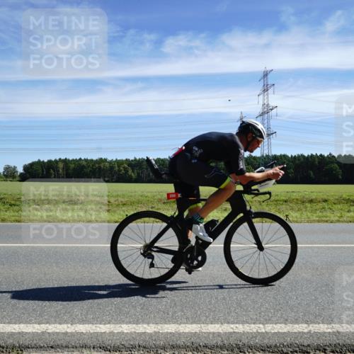 07.09.2025 - 19. Norderstedt Triathlon Michael Burmester http://msf.ph/oto/8840669 07.09.2025 12:21:56 Radfahren 218, 250, 1342 meine-sportfotos.de